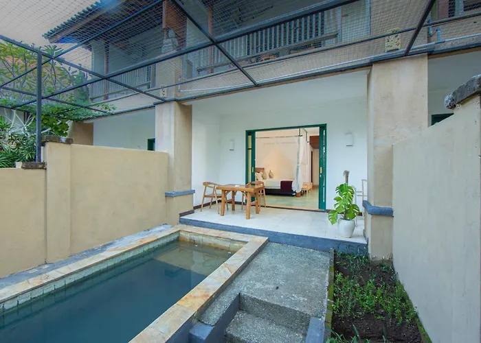 Alam Puri Art Museum&villas Darmasaba
